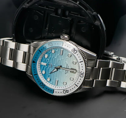 WISHDOIT Automatische Taucheruhr für Herren mit ozeanblauem und weißem Wellenschliff-Zifferblatt, 8215-Uhrwerk und Saphirglasablytyped
