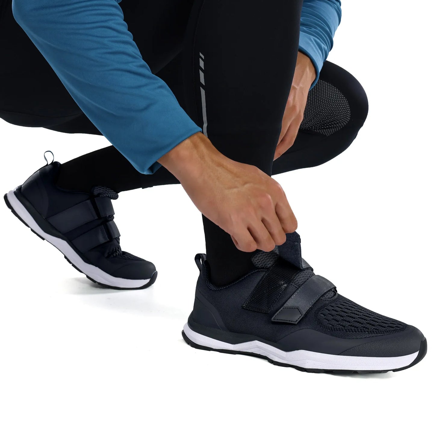 Santic Cycling Shoes Multi-purpose Running SPD Indoor Leisure Shoes Rubber Sole Hook Loop Design 3D Mesh Fabric Sneakers Unisex