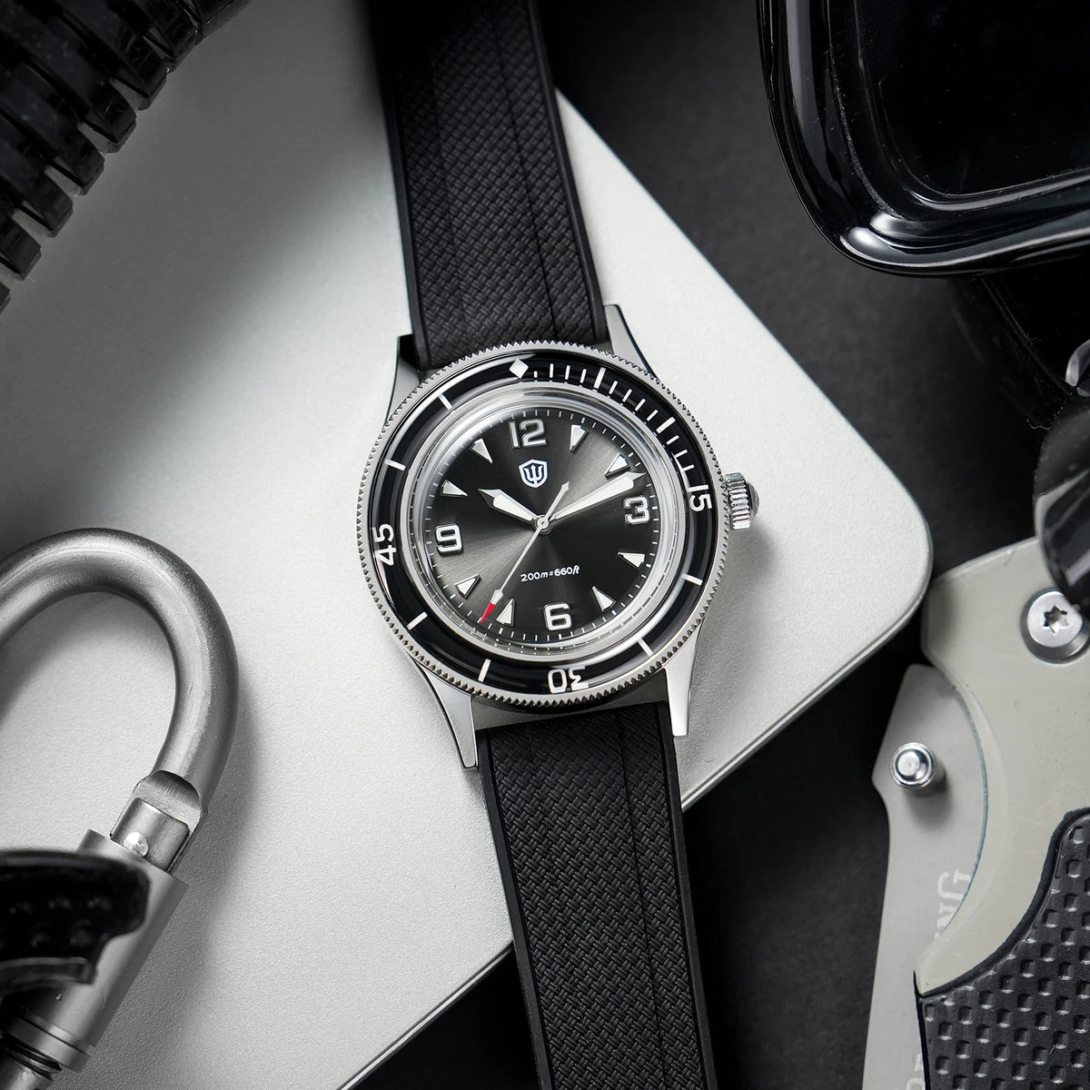 Watchdives 50-Fathoms Watch VH31 Sweep Seconds Quartz Movement Luminous 200m Waterproof Sapphire Stainless Steel  Watches WD50Q