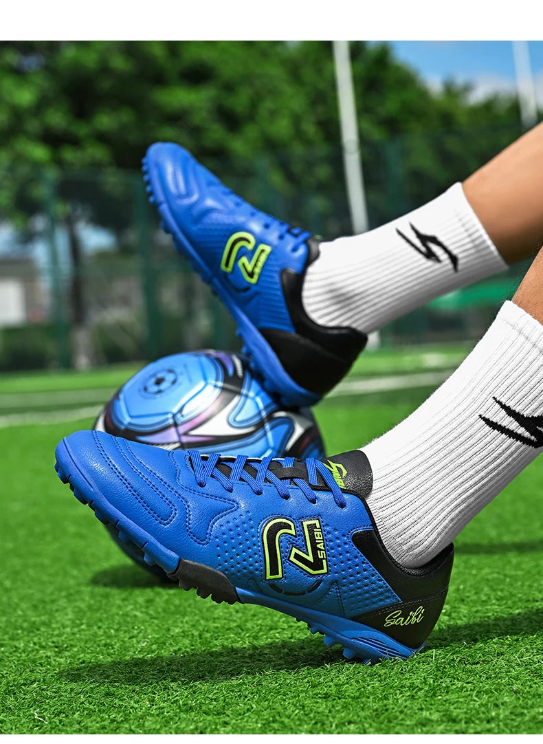 TF/FG launches new professional, personalized and fashionable football sports shoes, comfortable and breathable sports shoes