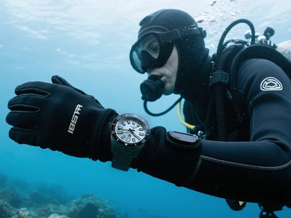 Watchdives Wd1965 V2 Fashion Quartz Wristwatches Vh31 Sapphire Man Watches Luxury Stainless Steel 200M Waterproof Diver Watch