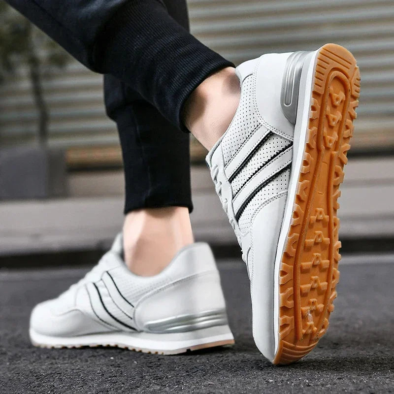 Autumn Sports Shoes Men's Flat Running White Durable Classic Casual Shoes Low Cut Trendy  Fashionable Hiking and Walking Shoes