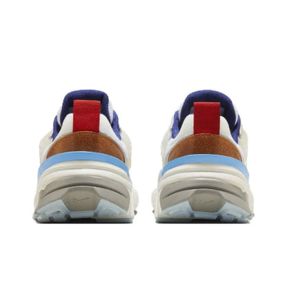 Buty do biegania Nike V2K Run Retro – wygodna amortyzacja i wytrzymała konstrukcja. Unisexowy, swobodny styl na co dzień. HF5724-061