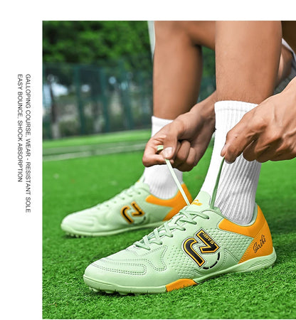 TF/FG launches new professional, personalized and fashionable football sports shoes, comfortable and breathable sports shoes