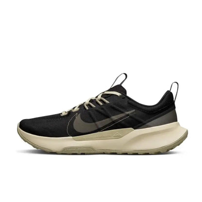 Nike JUNIPER TRAIL 2 Herrenschuhe: Bequeme, niedrige, strapazierfähige und atmungsaktive Laufschuhe; stilvoll und vielseitig einsetzbar DM0822-005