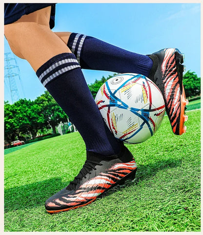 Nouveaux hommes bottes de Football Sport ultraléger antidérapant en plein air adulte crampons Match unisexe chaussures de Football confortable herbe de haute qualité