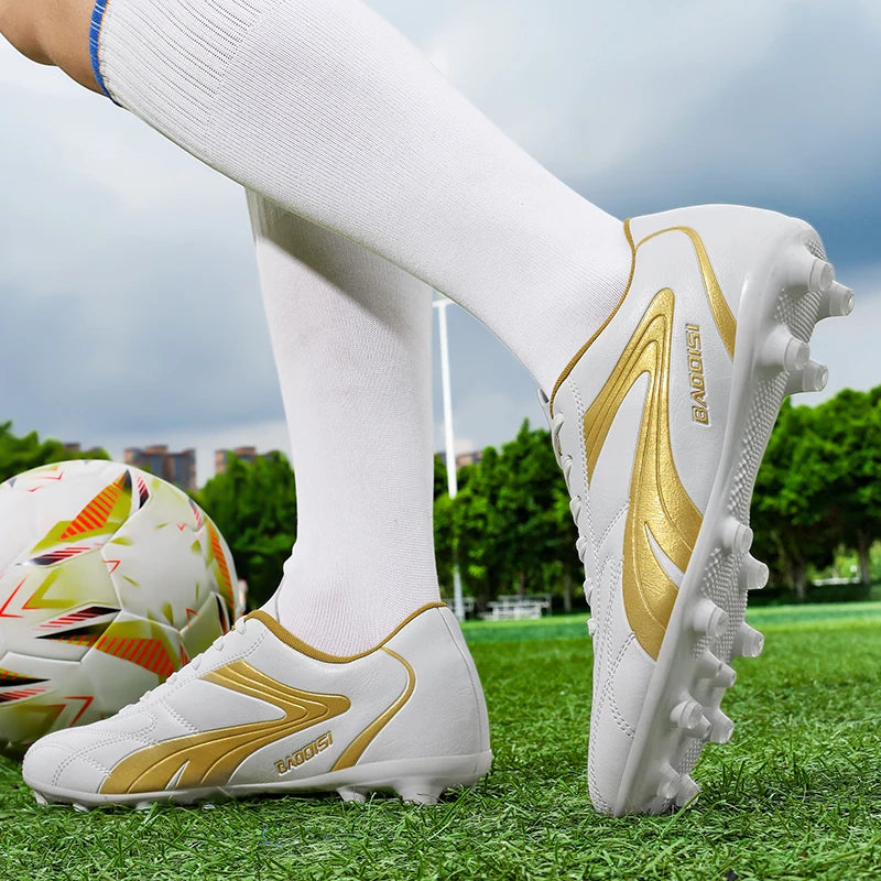 Ammattilaistason miesten jalkapallokengät, aikuisten jalkapallosneakerit, sisäfutsal, ultrakevyet, luistamattomat, urheilukäyttöön tarkoitetut, kulutusta kestävät jalkapallokengät