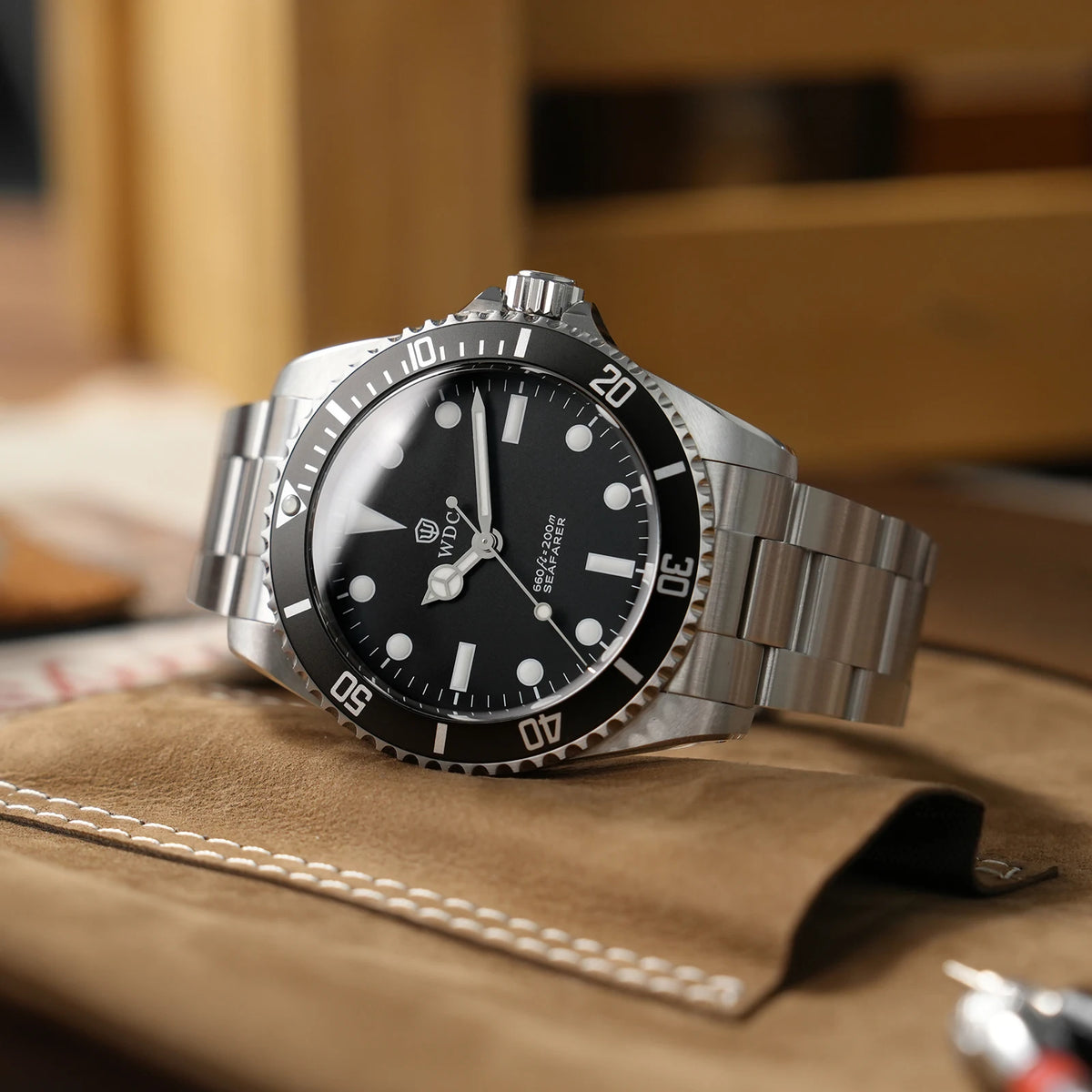 Watchdives WD5513Q 40mm Quartz Diver Watch VH31 Sweep Second Sapphire 200m Waterproof Steel Bracelet BGW9 Lume Mens Watch