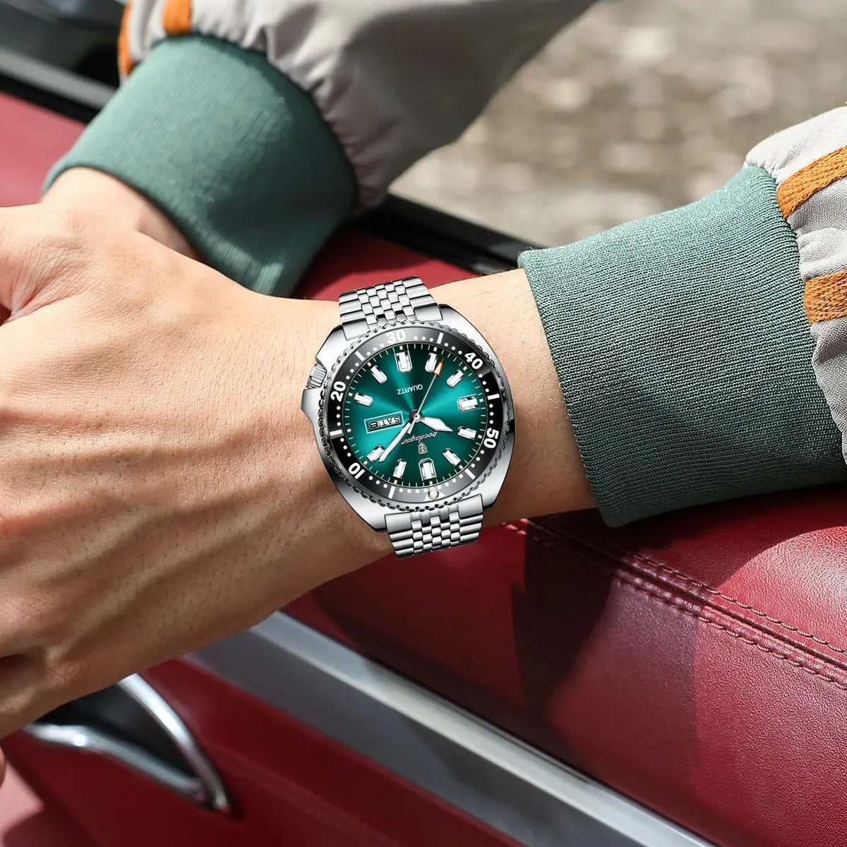Orologio da uomo POEDAGAR di lusso, stile business, con data e giorno della settimana, impermeabile e luminescente, in acciaio inossidabile e con movimento al quarzo.