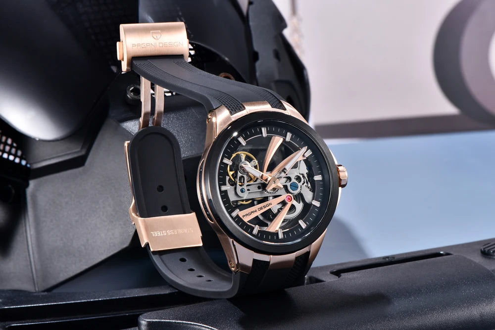 Herrenuhr von PAGANI DESIGN – Mechanisches Luxusuhrwerk mit Automatikaufzug, „Skelett“-Ausführung (mit offenem Herz), ausgestattet mit einem Tourbillon, Saphirglas mit Antireflexbeschichtung, wasserdicht und leuchtend.