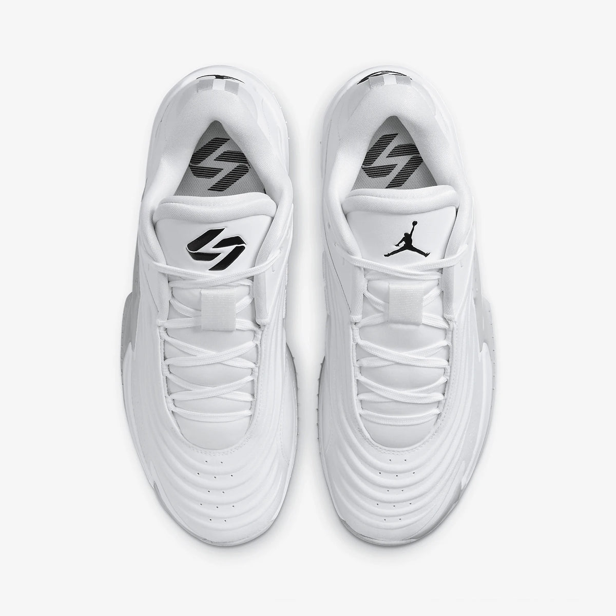 Nike Authentic JORDAN férfi párnázott, alacsony szárú sportos kosárlabdacipő FQ7455-106