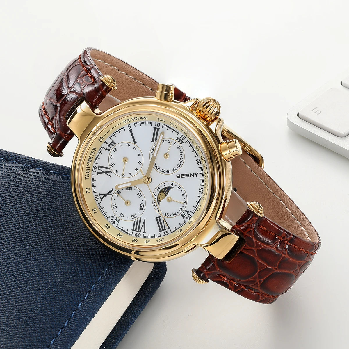 Montre automatique pour homme BERNY, style rétro, avec affichage Soleil et Lune, aiguilles luminescentes et mouvement ST1652 ; une montre mécanique classique et élégante, dotée d'un bracelet en cuir véritable.