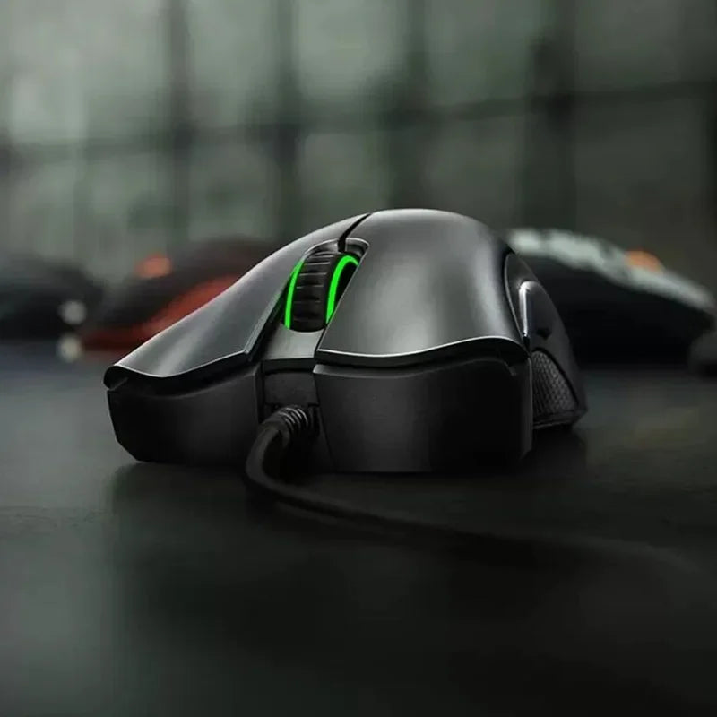 Razer DeathAdder Essential kabelgebundene Gaming-Maus / kabelgebundene Maus 6400DPI 5 unabhängige Tasten für Laptop PC Gamer