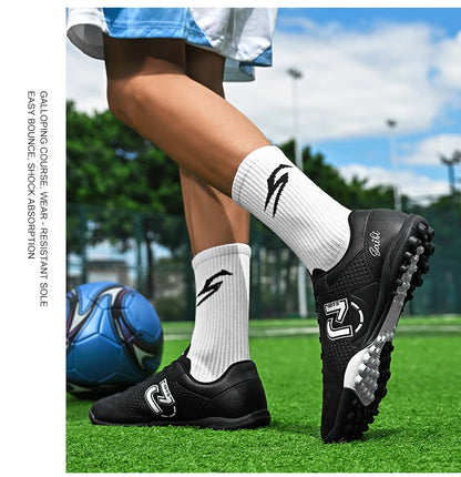 TF/FG launches new professional, personalized and fashionable football sports shoes, comfortable and breathable sports shoes