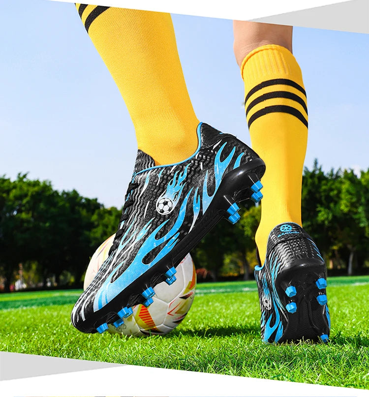 New Man Soccer Shoes Professional Football Boots Sneakers Comfortable Outdoor Match Match Boys Non-Slip Sports Shoes Unisex