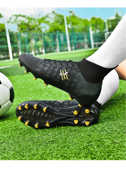 Nouvelles bottes de Football hommes chaussures de Football crampons chaussure de Football professionnelle hauts pointes antidérapantes pour grands garçons large baskets d'entraînement