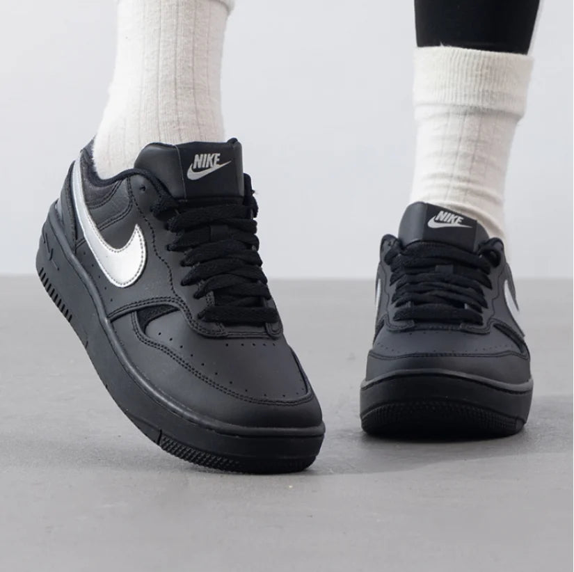 Nike Authentic Force Skateboarding Shoes for Women Black Hq1674-001 Free Shipping