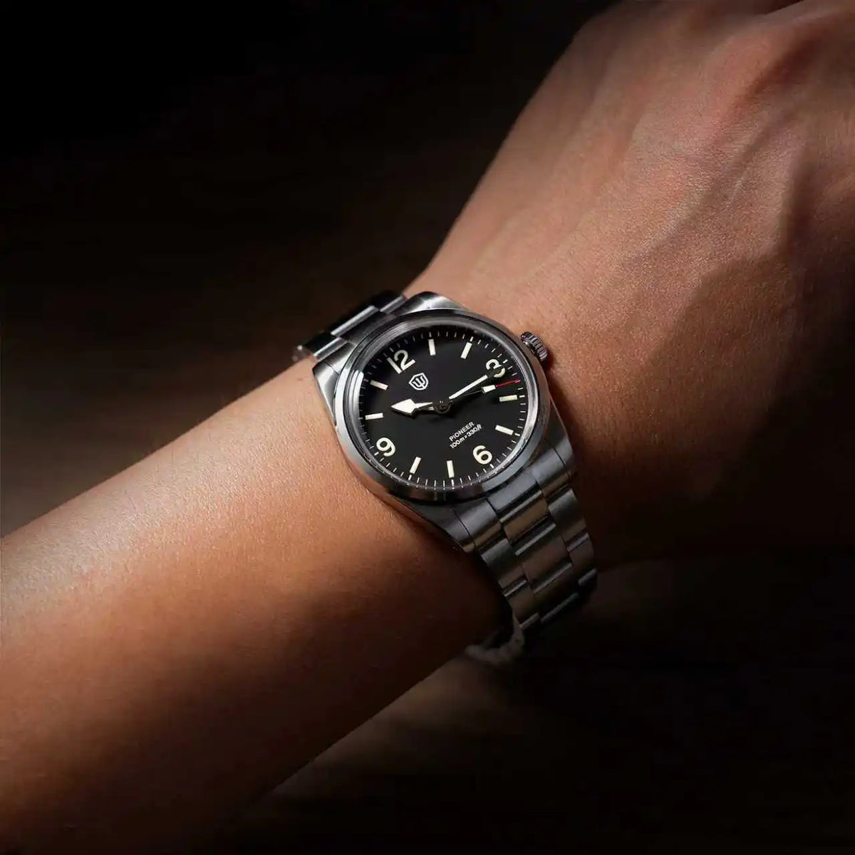 Montre à quartz pour homme Watchdives WD1960S V2, style vintage, cadran crème, 36 mm, mouvement VH31 à trotteuse fluide, verre saphir bombé, étanche 10 ATM, aiguilles luminescentes, boîtier en acier inoxydable