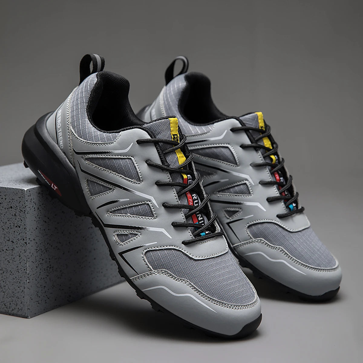 Men's Large Size Outdoor Hiking And Running Shoes Comfortable Casual Versatile Fashionable Sports Shoes for Couples Training