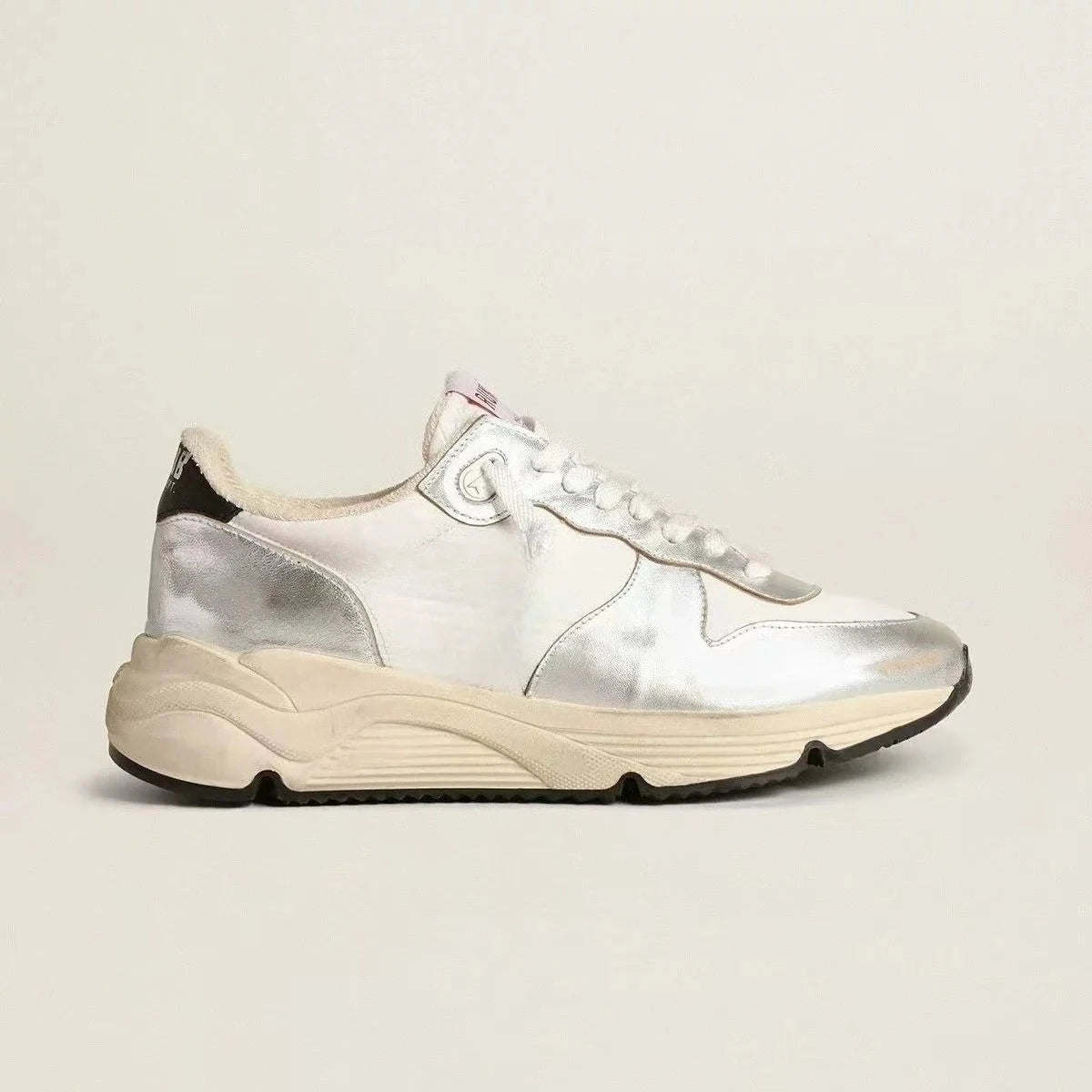 2026 new lightweight couple retro made shoes, star thick soled dad shoes, casual sports board shoes