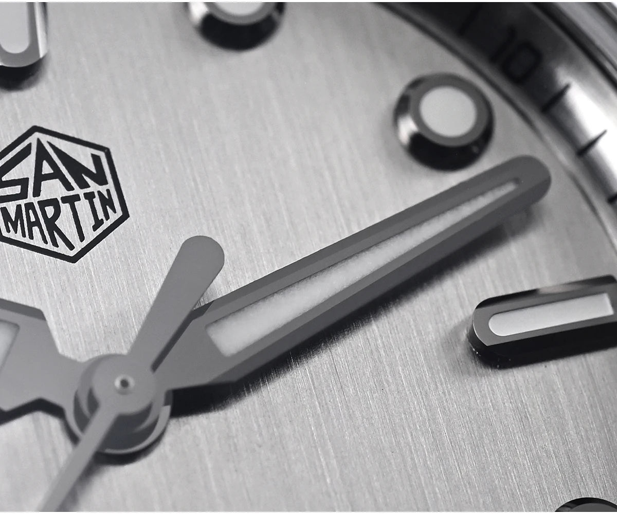 San Martin 40mm Men Sports Watch SS Brushed Dial Integrated Bracelet Miyota 90S5 Original Design Automatic Mechanical SN0149