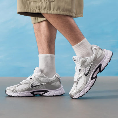 Nike (Nike) V5 Rnr miesten urheilukengät, trendikkäät ja muodikkaat treenikengät, matalavartiset mukavat vapaa-ajan kengät Hj5228-104
