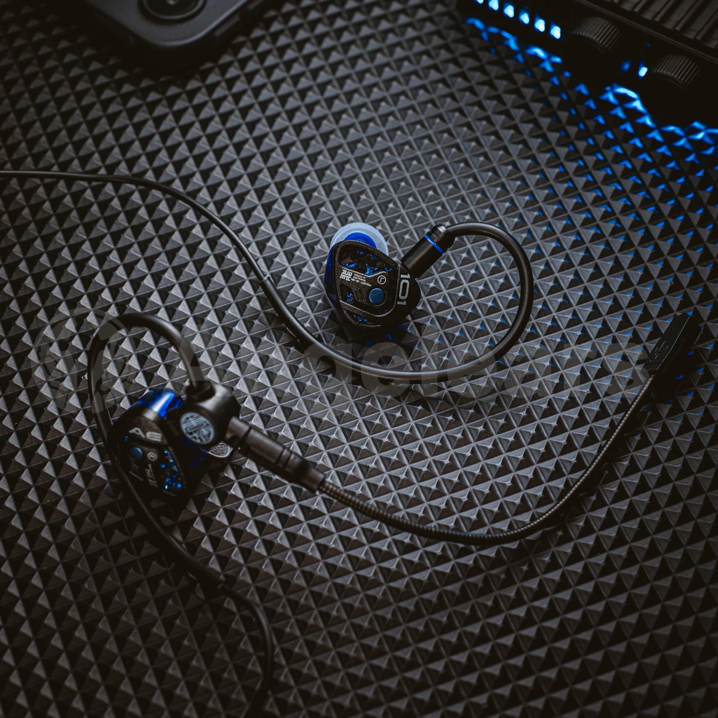 TANGZU x Angelears XueTao AE-101 Gaming 10mm Single Dynamic Driver Glass Diaphragm Unit In-Ear Monitor Headphones