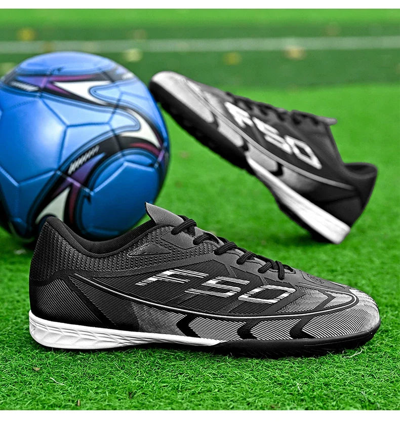 Nouvelles chaussures de football pour hommes, chaussures de sport ultralégères, chaussures de football pour matchs en plein air, futsal, haute cheville, respirantes, antidérapantes, de haute qualité
