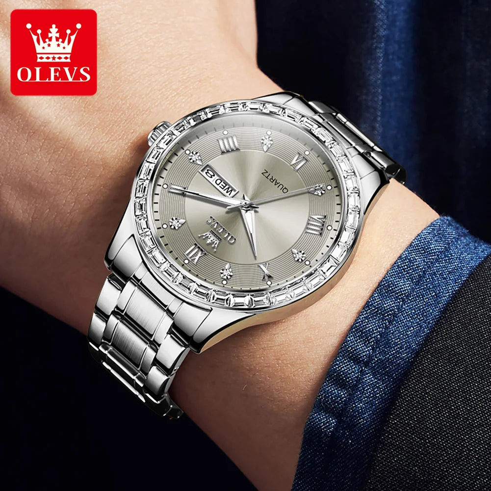 Pánské quartzové hodinky OLEVS 9906, čtvercový model zdobený diamanty, náramek z nerezové oceli, vodotěsné, s dvojitým kalendářem; luxusní a originální náramkové hodinky, ideální pro pracovní prostředí.