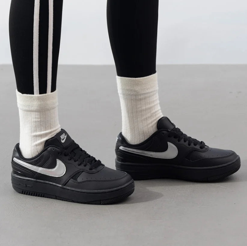 Nike Authentic Force Skateboarding Shoes for Women Black Hq1674-001 Free Shipping