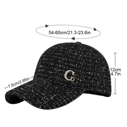 Baseballkappe mit Metall-M-Aufnäher, schwarz, elegante Herrenkappe, leichte, verstellbare Sonnenkappe für Damen