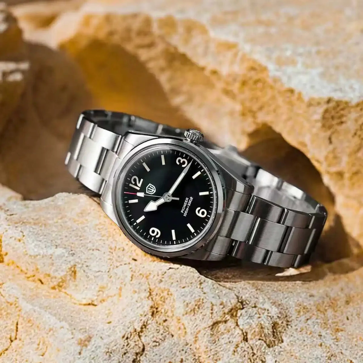 Montre à quartz pour homme Watchdives WD1960S V2, style vintage, cadran crème, 36 mm, mouvement VH31 à trotteuse fluide, verre saphir bombé, étanche 10 ATM, aiguilles luminescentes, boîtier en acier inoxydable