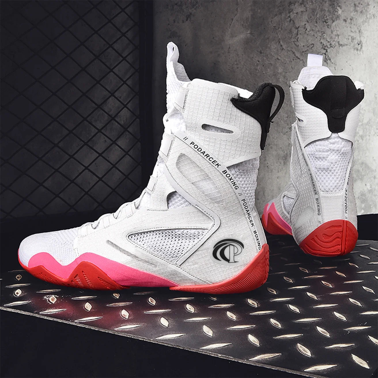 2026 Men Boxing Shoes Classic Training Outdoor Sneakers Sports Professional Fitness Wrestling Shoes Equipment Original Boxing Bo