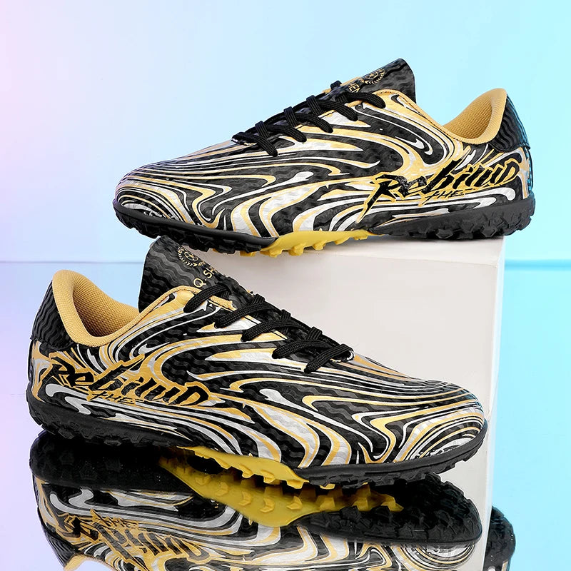 Chaussures de football pour hommes de haute qualité, sans lacets, couleur rose, modèle à enfiler, crampons antidérapants, chaussures de football pour garçons, modèles TF/FG pour l'entraînement, chaussures de football p