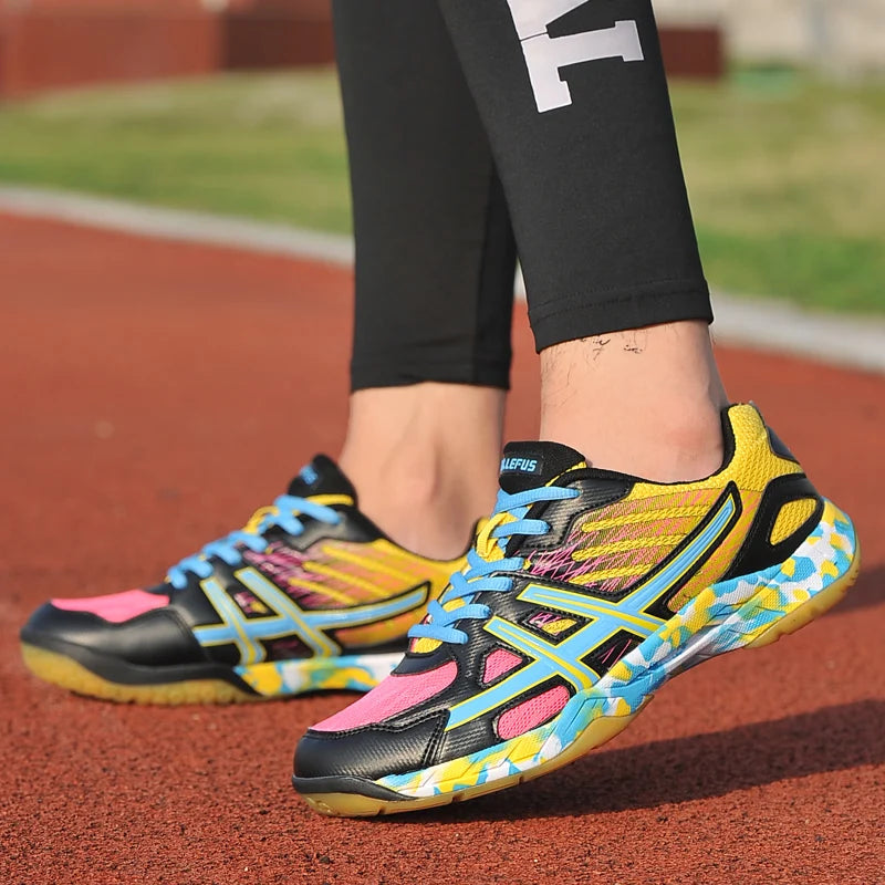 2022 New Women Sneakers Men Badminton Shoes Light Black Breathable Female Outdoor Sports Training Women Athletics Sports Green