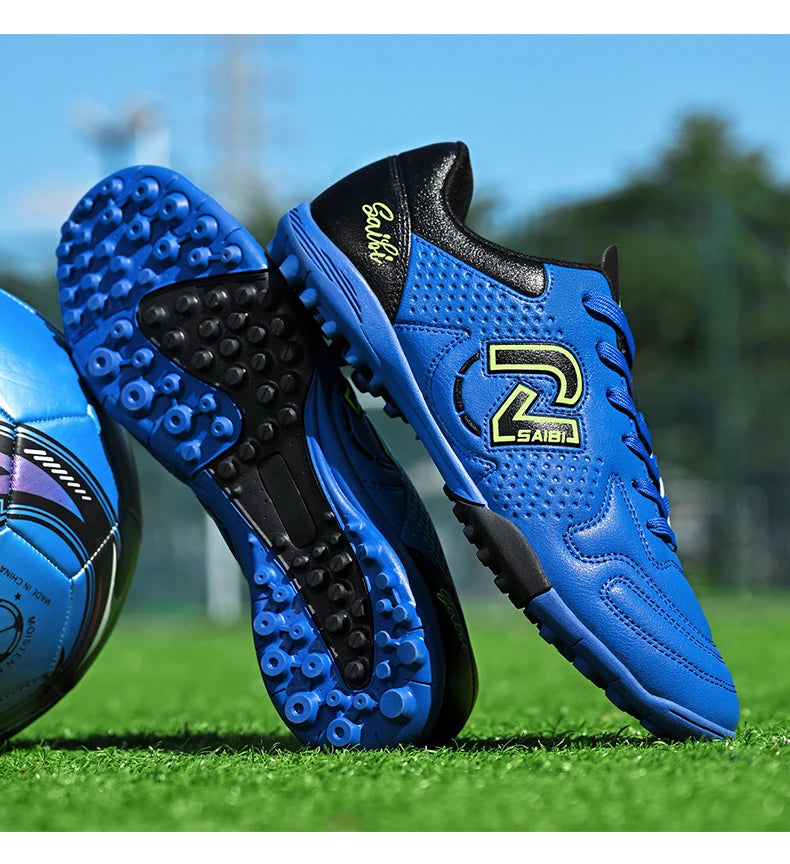 TF/FG launches new professional, personalized and fashionable football sports shoes, comfortable and breathable sports shoes