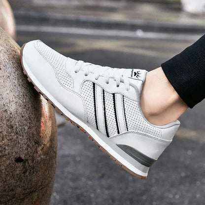 Autumn Sports Shoes Men's Flat Running White Durable Classic Casual Shoes Low Cut Trendy  Fashionable Hiking and Walking Shoes
