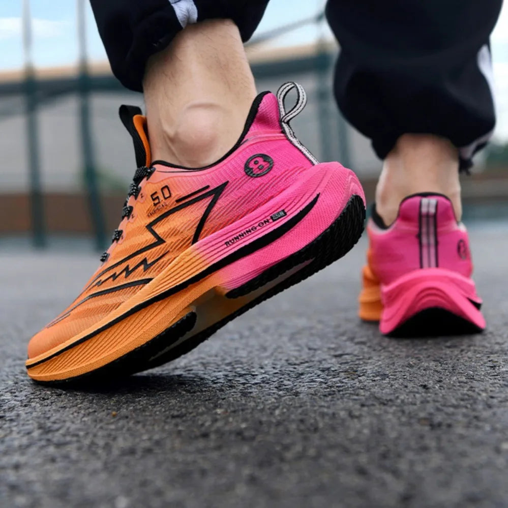 New Men's Carbon Plate Running Shoes Soft Cushion Shock Absorbing Sports Shoes Unisex Lightweight Anti-Slip Training Sneakers