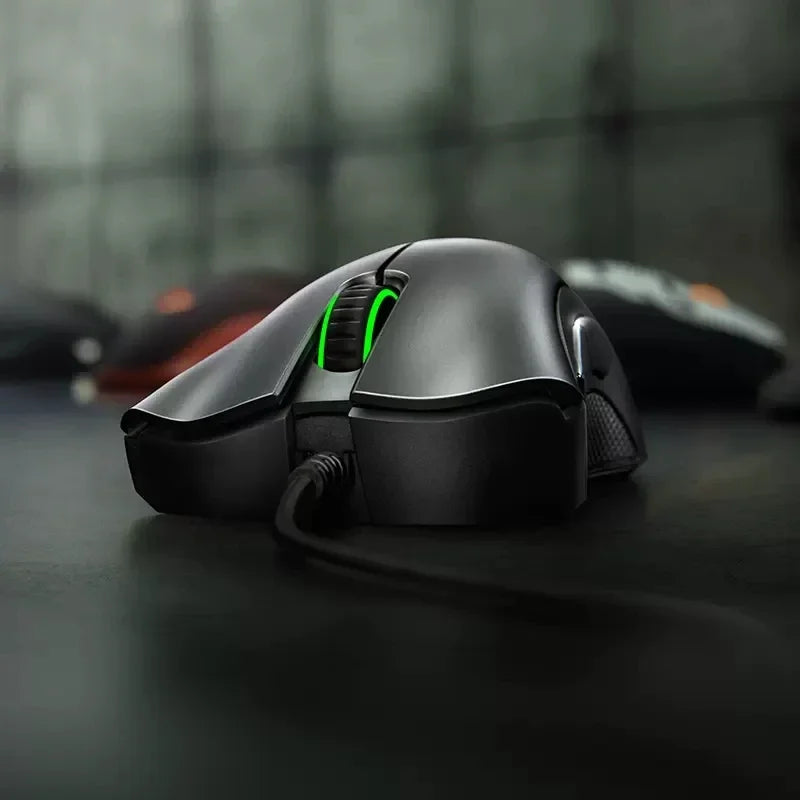 Razer DeathAdder Essential kabelgebundene Gaming-Maus / kabelgebundene Maus 6400DPI 5 unabhängige Tasten für Laptop PC Gamer