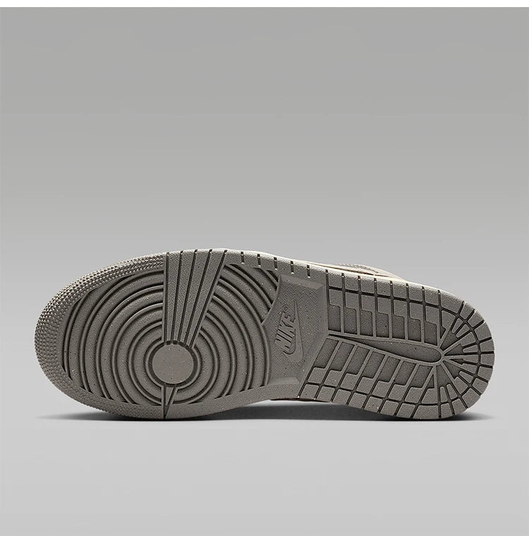Originalūs Nike JORDAN vyriški žemi suvarstomi nusidėvėjimui atsparūs, smūgius sugeriantys krepšinio bateliai IB7011-001
