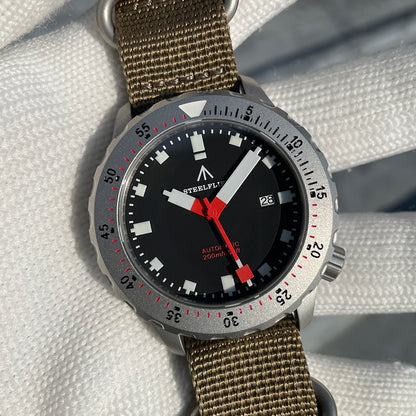 STEELFLIER Official SF752 Fashion Mechanical Wristwatch NH35 Movement Super BGW9 Luminous 20Bar Waterproof Luxury Dive Watches