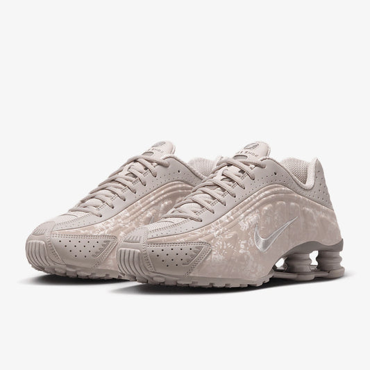 Zapatillas de running bajas con amortiguación Nike genuine Shox R4 para mujer HV0934-001