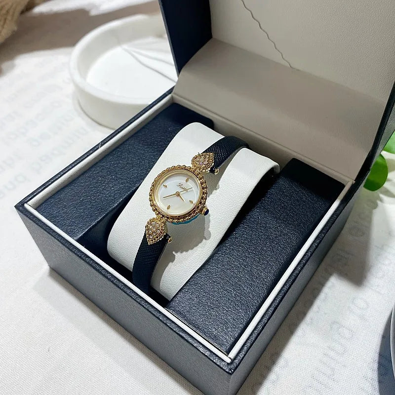 UTHAI Women Watch Light Luxury Brand Shell Faced Diamond Watches Waterproof Leather Strap Ladies Fashion Quartz Wristwatch gift
