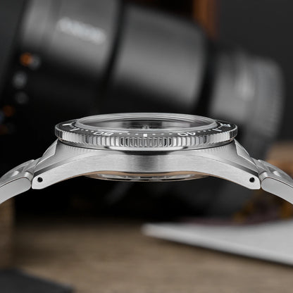 Watchdives Wd1965 V2 Fashion Quartz Wristwatches Vh31 Sapphire Man Watches Luxury Stainless Steel 200M Waterproof Diver Watch