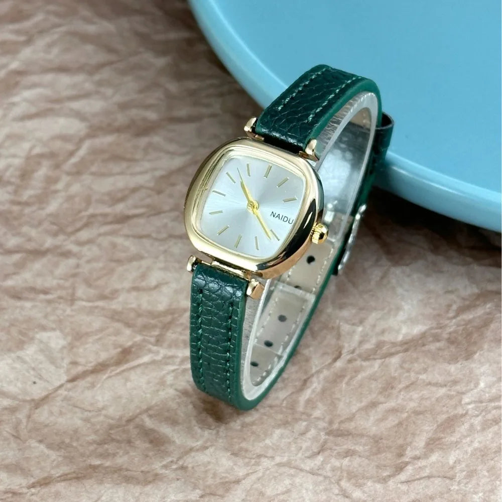 Hot Sale Women Watch Simple Small Dial Quartz Watches Luxury Ladies Gift Wristwatch Fashion Student Leather Strap Clock Relógio