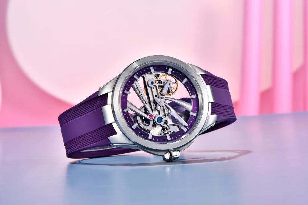 Herrenuhr von PAGANI DESIGN – Mechanisches Luxusuhrwerk mit Automatikaufzug, „Skelett“-Ausführung (mit offenem Herz), ausgestattet mit einem Tourbillon, Saphirglas mit Antireflexbeschichtung, wasserdicht und leuchtend.