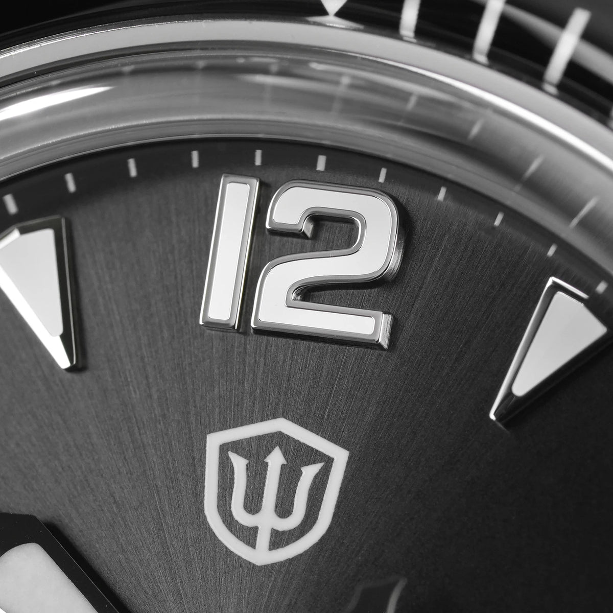 Watchdives 50-Fathoms Watch VH31 Sweep Seconds Quartz Movement Luminous 200m Waterproof Sapphire Stainless Steel  Watches WD50Q