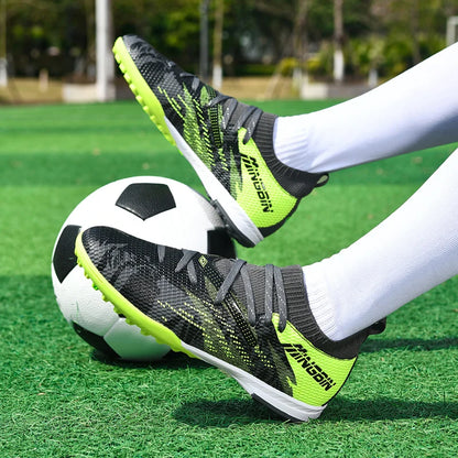Botas de fútbol de césped profesionales para hombre, botines de fútbol con malla transpirable, zapatillas de fútbol juveniles antideslizantes, sneakers masculinas Society Chuteira
