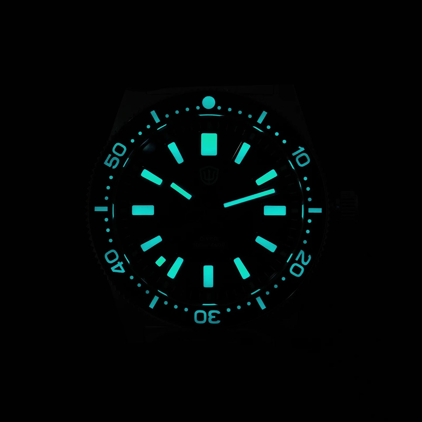 Watchdives Wd1965 V2 Fashion Quartz Wristwatches Vh31 Sapphire Man Watches Luxury Stainless Steel 200M Waterproof Diver Watch