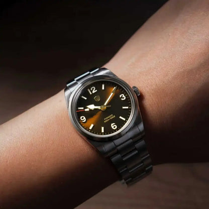 Montre à quartz pour homme Watchdives WD1960S V2, style vintage, cadran crème, 36 mm, mouvement VH31 à trotteuse fluide, verre saphir bombé, étanche 10 ATM, aiguilles luminescentes, boîtier en acier inoxydable